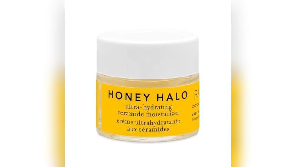 What is the Best Natural Moisturizer for Dehydrated Skin?