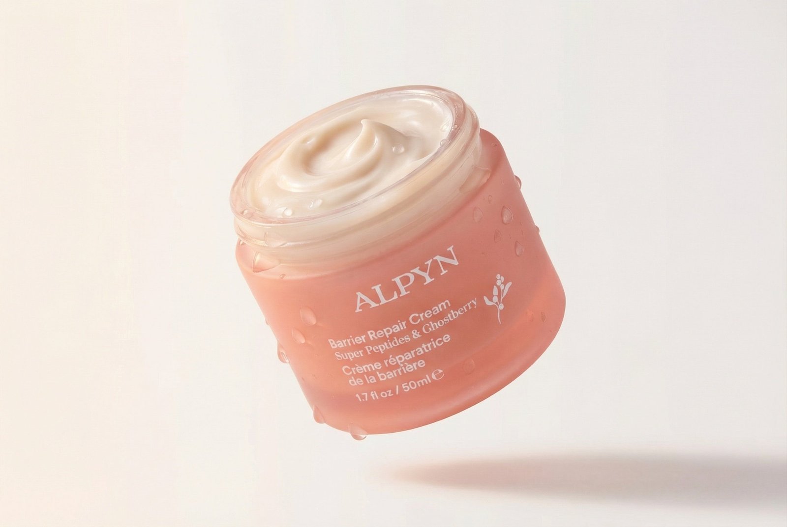 What’s a Moisturizer With Lasting Hydration Effects?